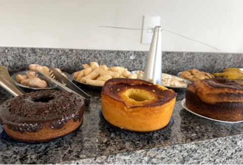 Pousada Fazenda na Serra da Canastra - Bolos de vários sabores, sempre fresquinhos