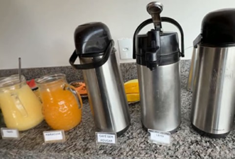 Pousada Fazenda na Serra da Canastra - Café adoçado e  sem açúcar